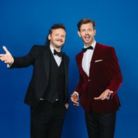 Latvijas talantu šovu vadīs šovmeņi Rihards Sniegs un Mārtiņš Kapzems