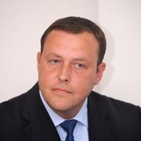 Kozlovskis prasa policijai skaidrojumu par savlaicīgu neierašanos nozieguma vietā