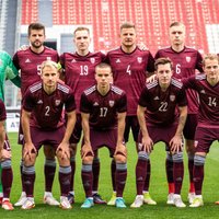 Latvijas futbola izlase FIFA rangā saglabā 135.vietu; par līderi kļūst Brazīlija