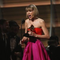 Losandželosā pasniegtas 'Grammy' balvas