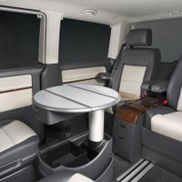'VW Caravelle' mikroautobuss versijā 'Business'