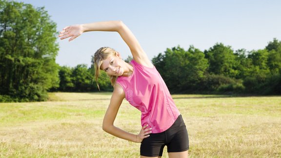 vingrošana sports joga staipīšanās iesildīšanās 2