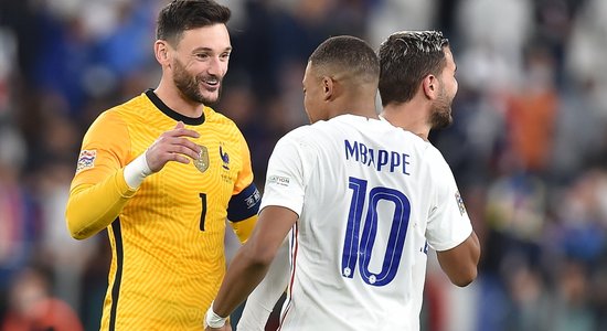 Francija 'pamostas' un iekļūst UEFA Nāciju kausa finālā