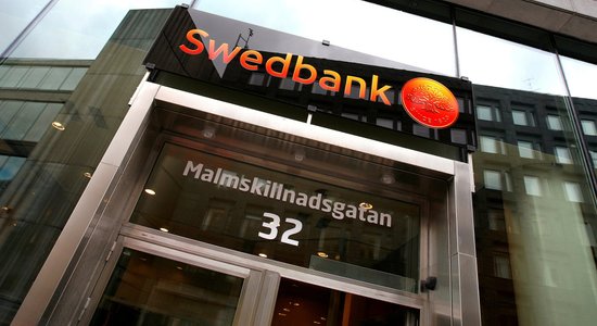 Zviedrijas iestādēs iesniegtā sūdzībā Brauders vaino 'Swedbank' naudas atmazgāšanā