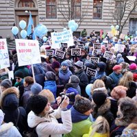 Шуплинска: Деньги на зарплаты учителям в 2020 году будут, оптимизация сети школ - неизбежна