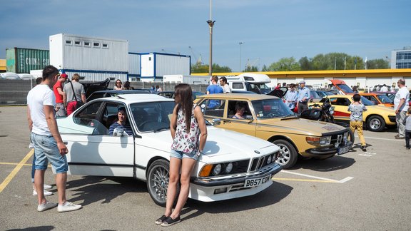 'Youngtimer Cars & Coffee' Ķīpsalā