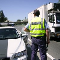 Salacgrīvas novadā uz autoceļa Rīga-Ainaži notikusi avārija; satiksme atjaunota