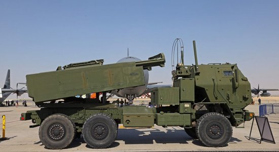 ASV nodod Igaunijai sešas jaunas sistēmas HIMARS