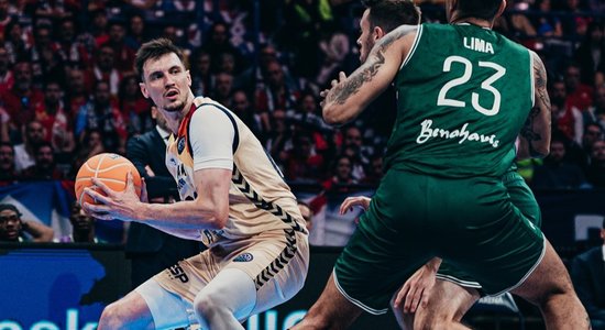 Rodions Kurucs ar daudzpusīgu sniegumu ieved savu komandu ACB pusfinālā