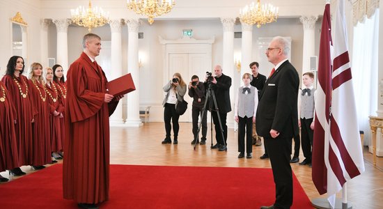 Foto: Ermīns Darapoļskis papildina Augstākās tiesas tiesnešu rindas