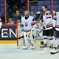Latvijas hokejisti mačā ar vicečempioni Slovākiju cenšas pārtraukt neveiksmju sēriju