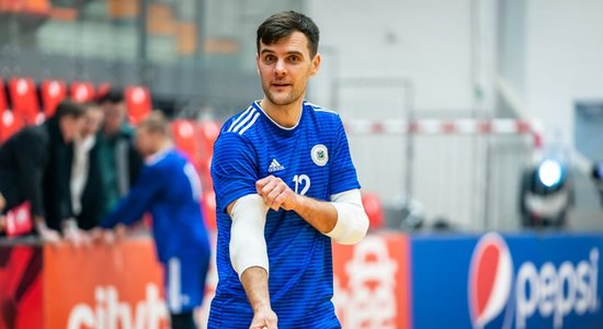 Latvijas telpu futbola izlase vēlreiz pārbaudes spēlē zaudē Marokai