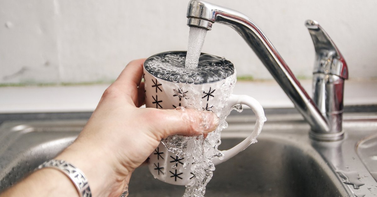 Чем натереть кран и раковину, чтобы налет тут же отпал: фантастический трюк