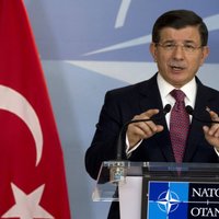 Turcija neatvainosies, aicina Krieviju atcelt sankcijas