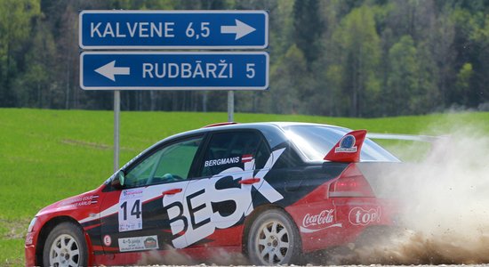 Vasaras rallija sezonas sākums - rallijsprintā 'Kalnamuiža'