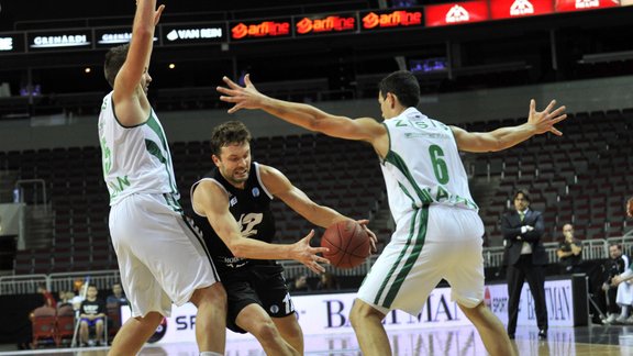 Basketbols: VEF Rīga - Kazaņas Unics