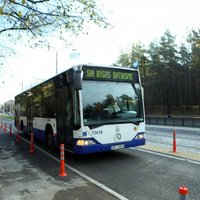 Ūdeņraža trolejbusu projekts nekavējas un transportlīdzekļi tiks piegādāti šogad, mierina 'Rīgas satiksme'