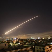 Krievija: ASV un sabiedrotie uz Sīriju izšāvuši vairāk nekā 100 raķešu