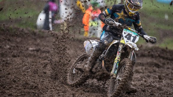 Pauls Jonass MXGP Lielbritānijā - 4