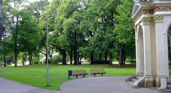 Исторический павильон в парке Кронвалда реконструируют за 360 тысяч евро