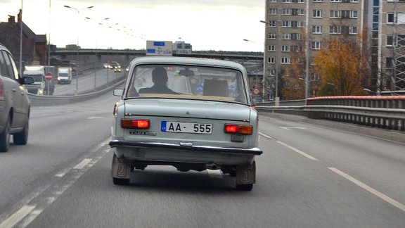 Numurzīme dārgāka par auto - 1