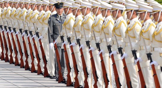 Japānai ir jāstiprina sadarbība ar NATO, uzsver premjers Kišida