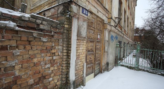 Lai atdotu ebreju īpašumus kopienai, nepieciešama visu organizāciju vienošanās, norāda Kalniņš