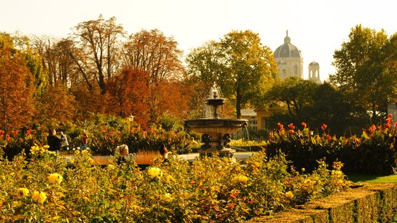 Volksgarten, dārzs Vīnē, Vīnes parks, peoples garden 