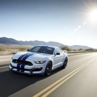 Video: Šādi skan 'Ford Mustang' jaunajā 'Shelby' versijā