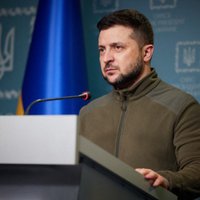 Zelenskis aicina ukraiņus okupētajās teritorijās izvairīties no mobilizācijas Krievijas armijā