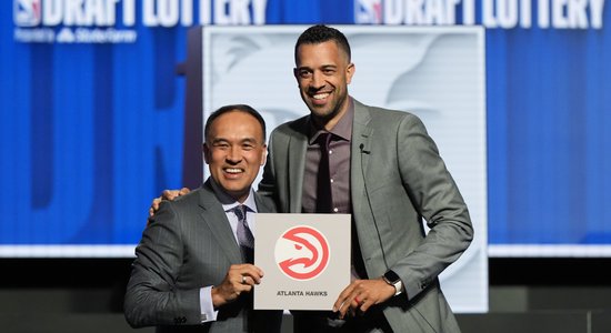 NBA drafta loterijā uzvar Atlantas 'Hawks' 