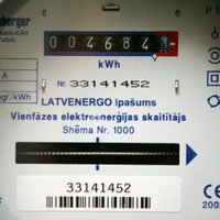 Februārī Latvijā saražotās elektroenerģijas biržas cena saruka par 41%