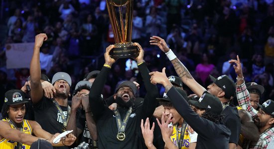 'Lakers' kļūst par NBA Kausa pirmo čempioni