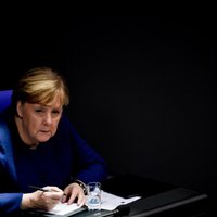 'Brexit' mainīgajā ģeopolitikā ir modinātāja zvans, teic Merkele