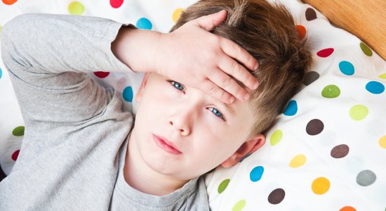 Bērns atkal sūdzas par galvassāpēm? Ko nedrīkst ignorēt vecāki