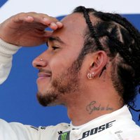 Hamiltons uzvar Krievijas 'Grand Prix'