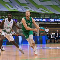 Latvijas basketbola izlases sastāvs 'aizlāpīts' ar Jāni Bērziņu