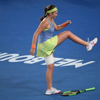 Ostapenko Dohas WTA 'Premier' turnīra otrajā kārtā zaudē rumānietei Buzernesku