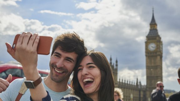 pāris attiecības smiekli selfijs pašbilde