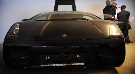 Lamborghini умершего Krājbanka продают по пониженной цене (фото)