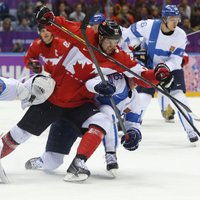 Kanādas izlase papildlaikā izrauj uzvaru pār Somiju