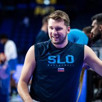 Dončičam NBA 49 punkti; Vembanjamam pirmā uzvara līgā