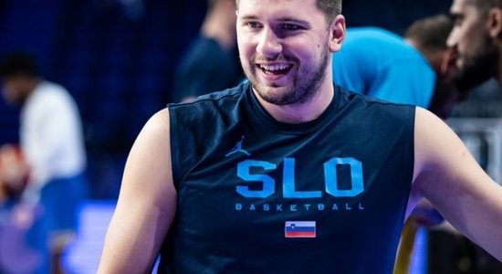 Dončičam NBA 49 punkti; Vembanjamam pirmā uzvara līgā