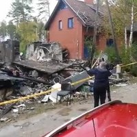 ФОТО, ВИДЕО: в частном доме под Саулкрасты произошел взрыв, пятеро погибших, в том числе несовершеннолетний
