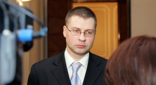 Dombrovskis: izdevumi budžeta grozījumos būs lielāki nekā plānots līdz šim