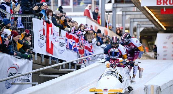 Kalendas četrinieks ārpus pirmā desmitnieka Pasaules kausa posmā bobslejā