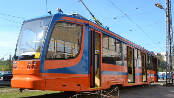 Daugavpilij piegādāti jaunie tramvaji - 2