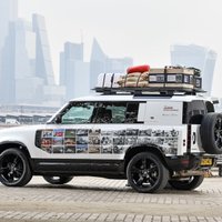 "Land Rover" piedalīties Dakaras rallijā ar "Defender" apvidnieku