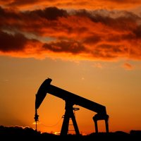 Saūda Arābija, AAE un Kuveita samazinās naftas ieguvi