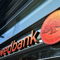 Swedbank нарастил прибыль в основном за счет высвобождения накоплений по "плохим" кредитам